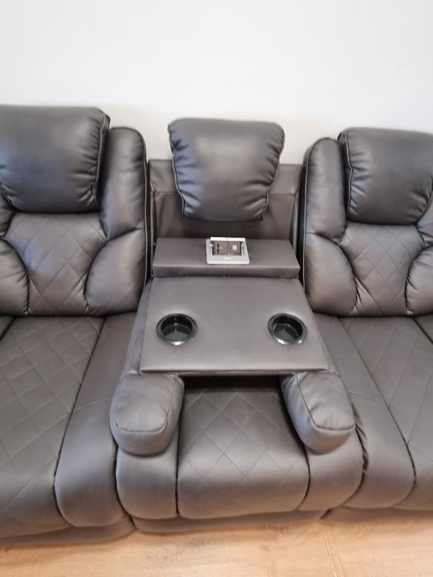 *BRAND NEW & BOXED* Enzo cinema 3 + 2 seater sofa with floor led lights, Cup holders - Image 7 of 8