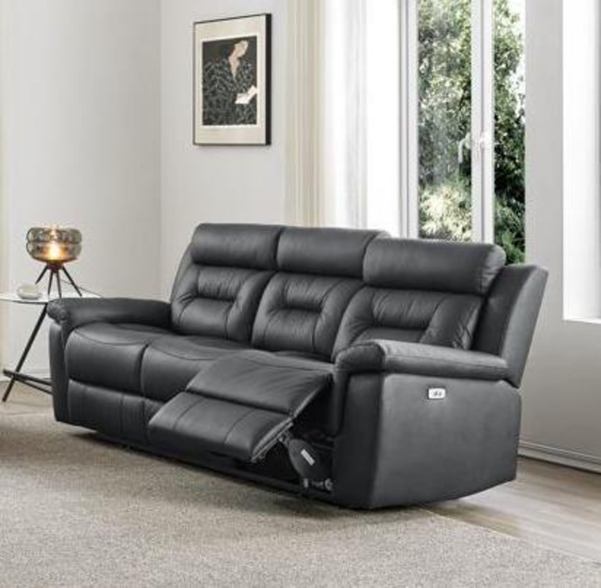 *BRAND NEW* Milan Leather Electric Recliner Collection 3 + 2 in Black. - Image 2 of 3