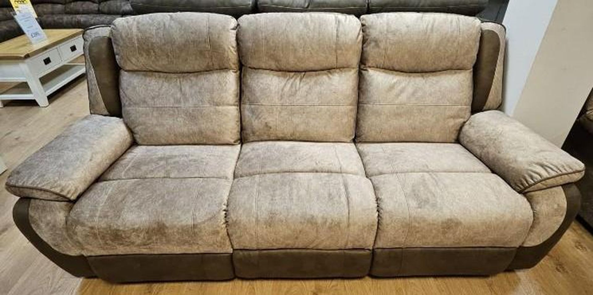 *BRAND NEW & BOXED* 3 + 2 Elsdon manual reclining sofa in grey