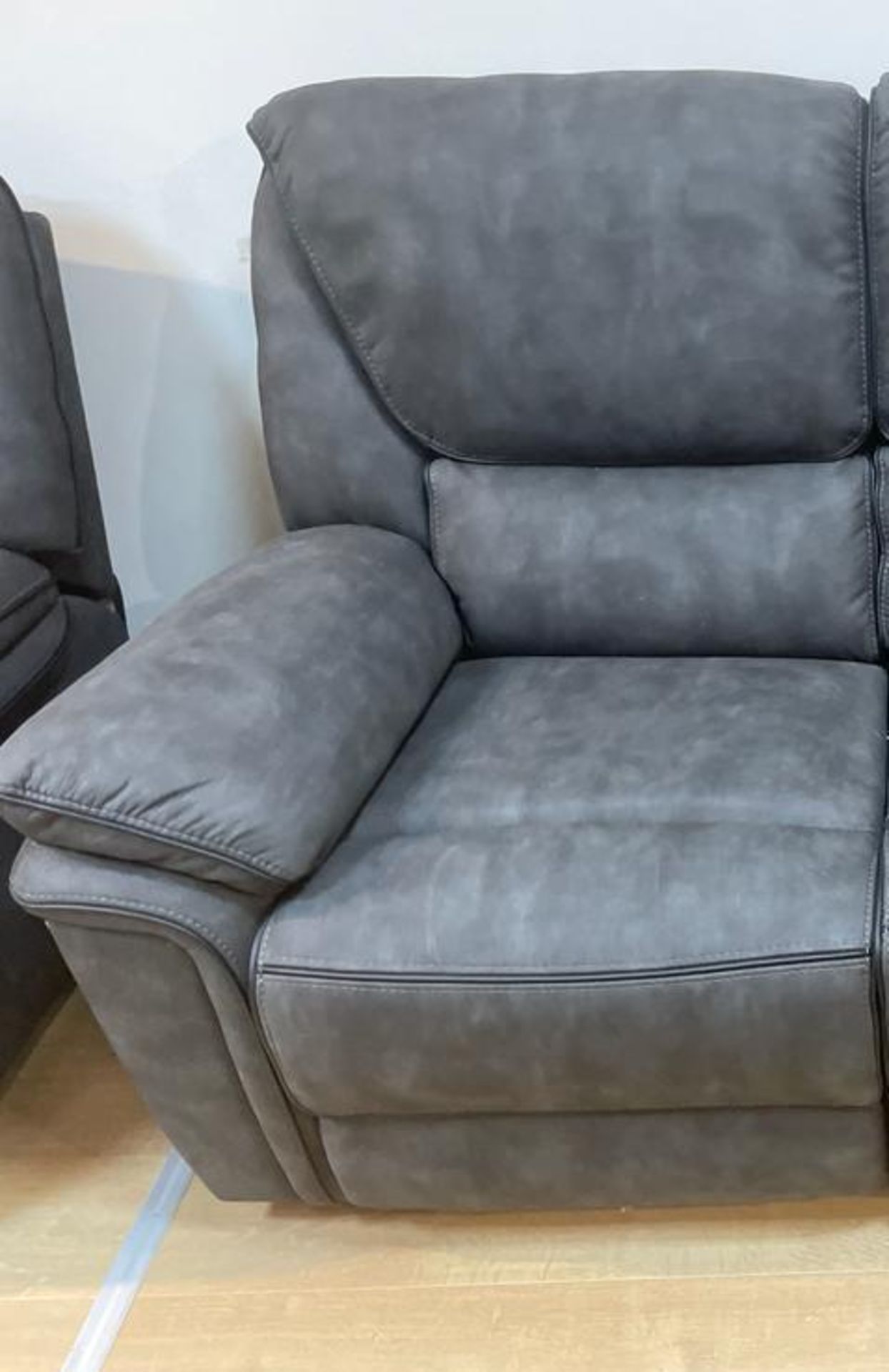 BRAND NEW Boston 2 + 1 + 1 seater fabric manual recliner suite in elephant grey. RRP: £1800 - Image 3 of 3