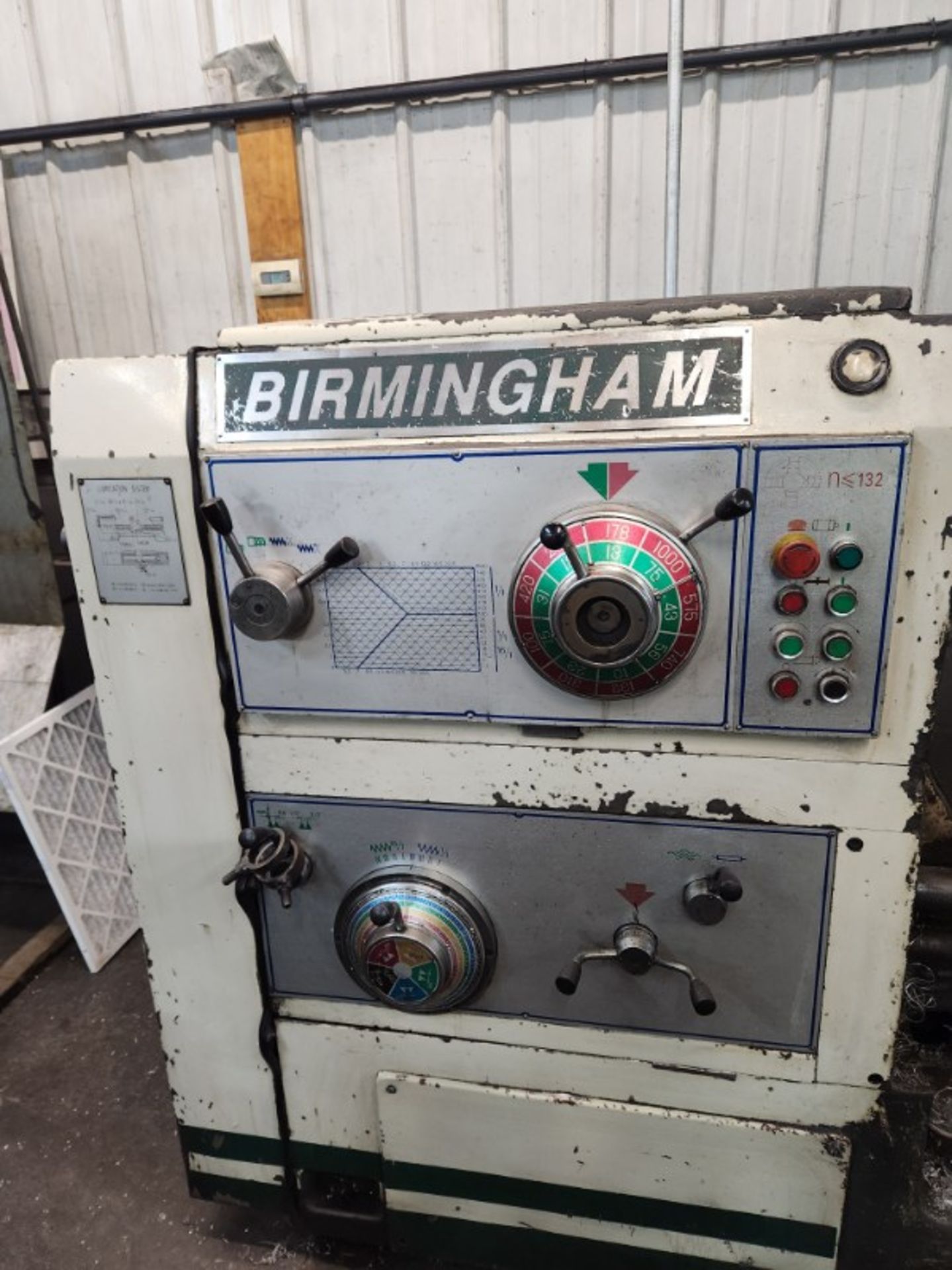 Birmingham W145 Manual Lathe (36" swing 16' bed) - Bild 3 aus 3