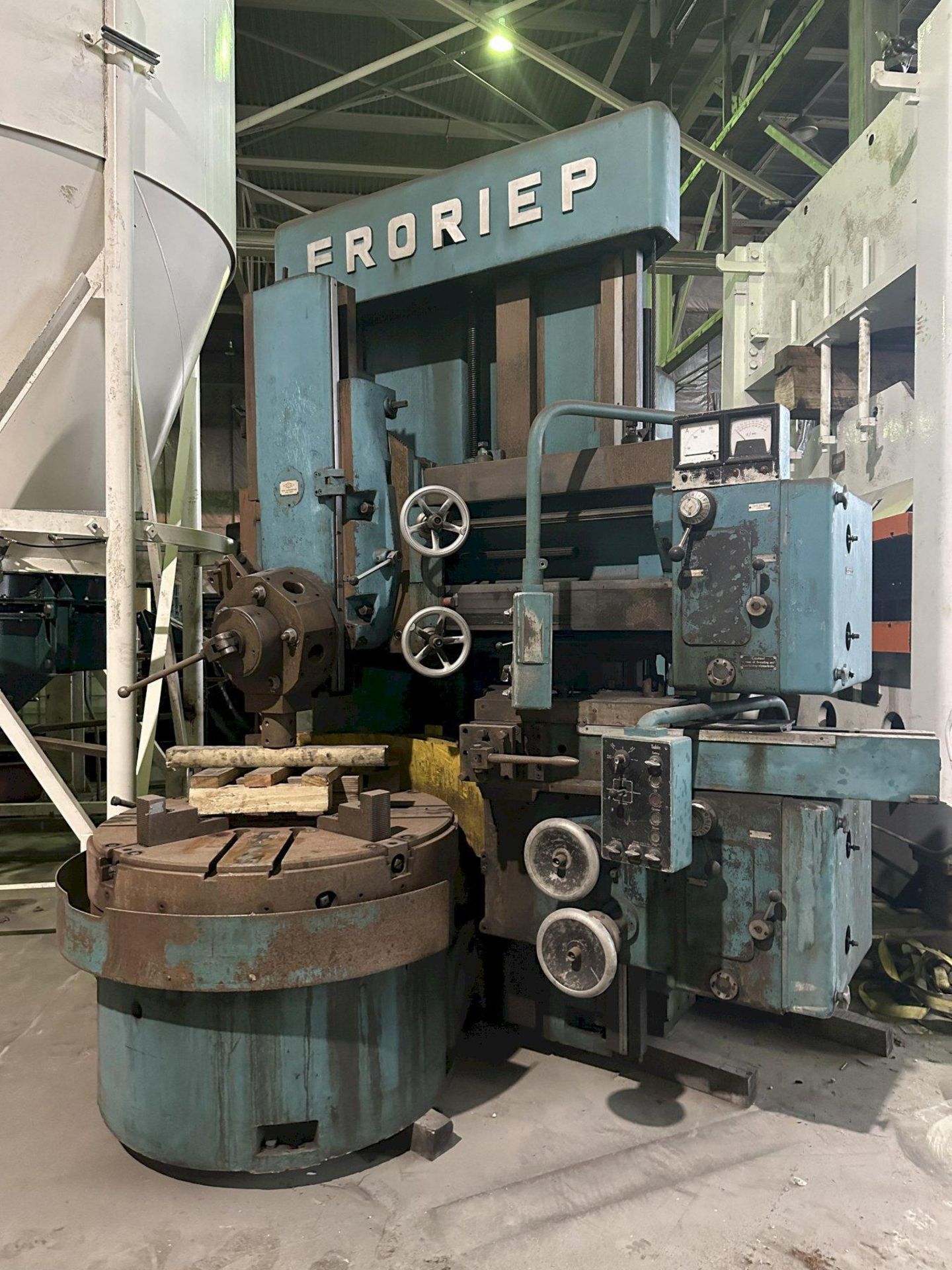 Froriep VTL 48" Vertical Turret Lathe