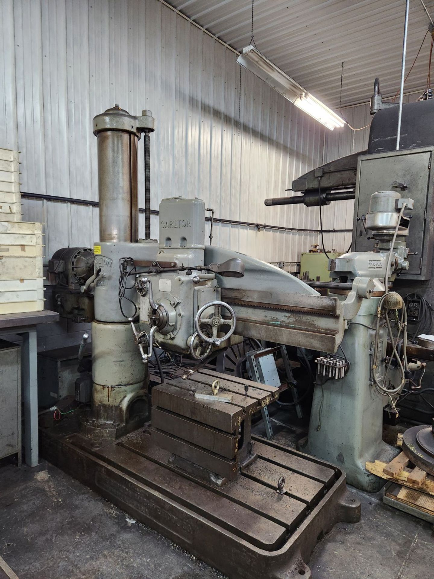 Carlton Radial Arm Drill (4' x 11"), Tooling not included - Image 3 of 3