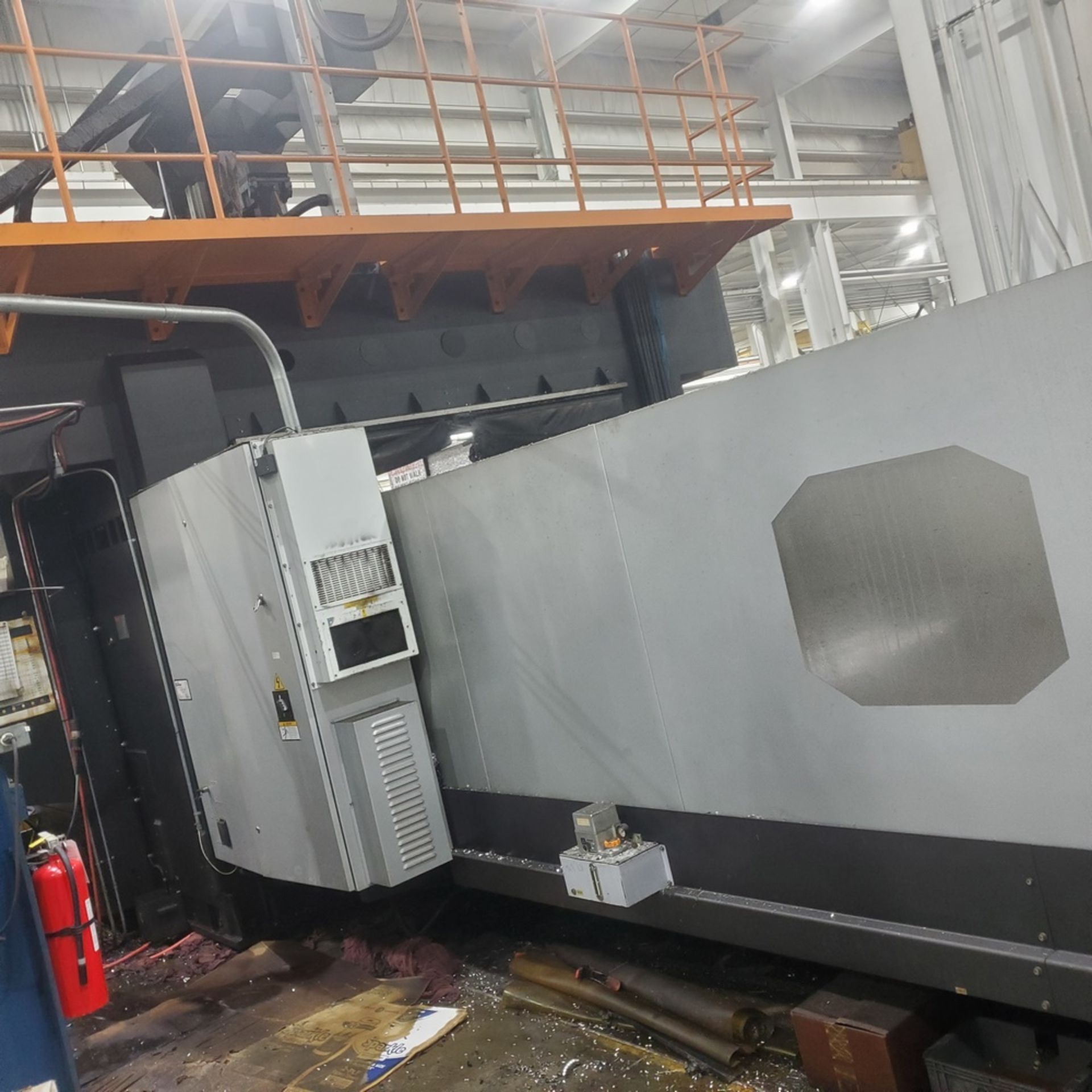 2014 Toyoda LB525YZ2M Vertical Machining Center, Double Column, Fixed Rail Bridge Machine, 199" X - Image 2 of 12