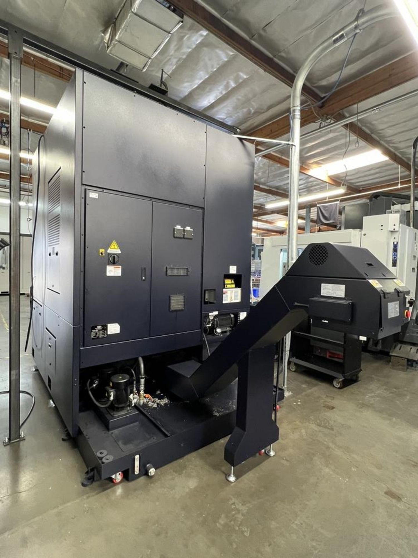 2022 Hwacheon VT-650L, 1500 RPM, 24" Chuck, 12 Station Turret, 35" Max Swing, Max. Turn Height 29. - Image 17 of 28