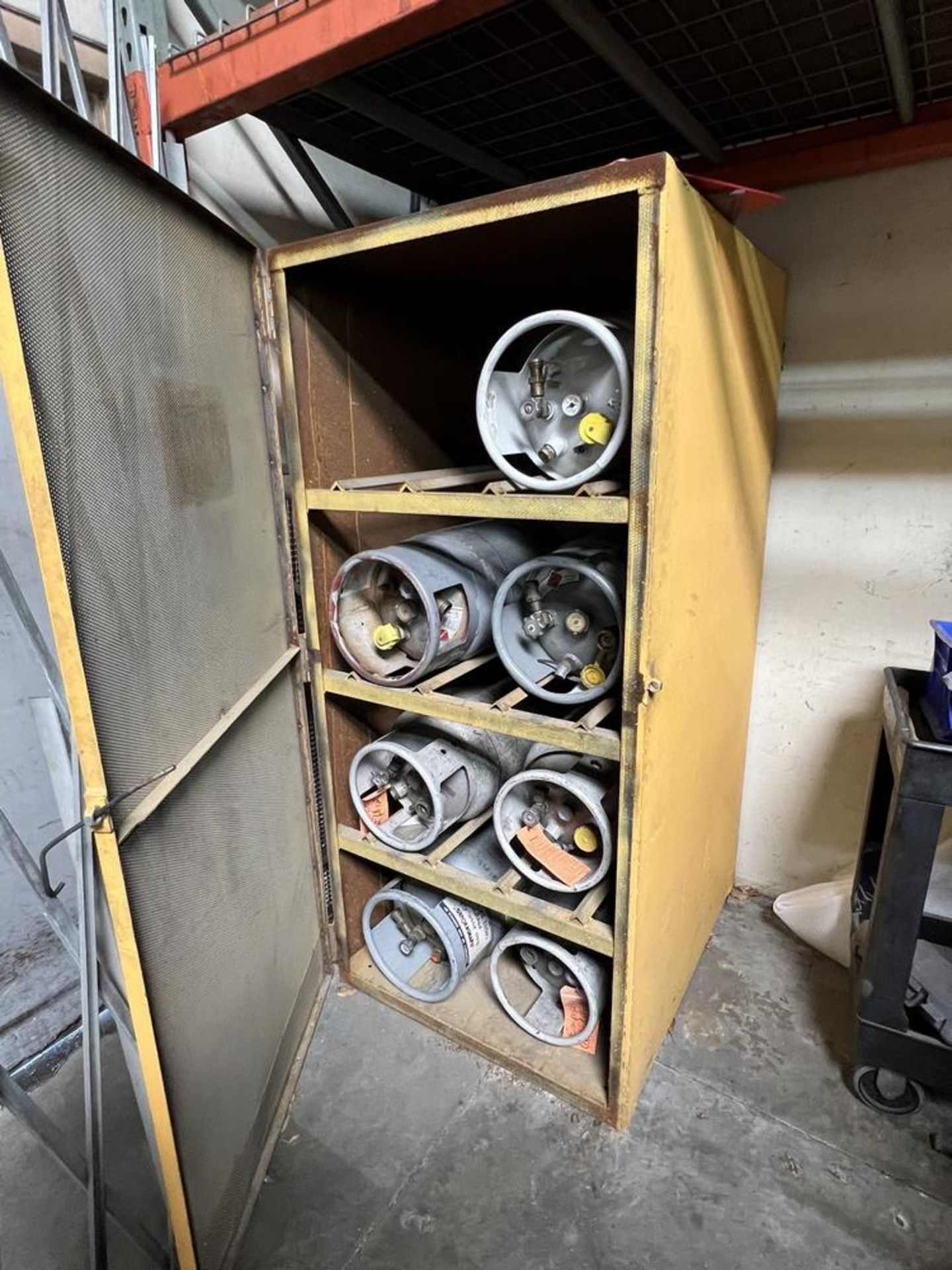 8 Station Propane Storage Cabinet (No Contents) - Image 3 of 3