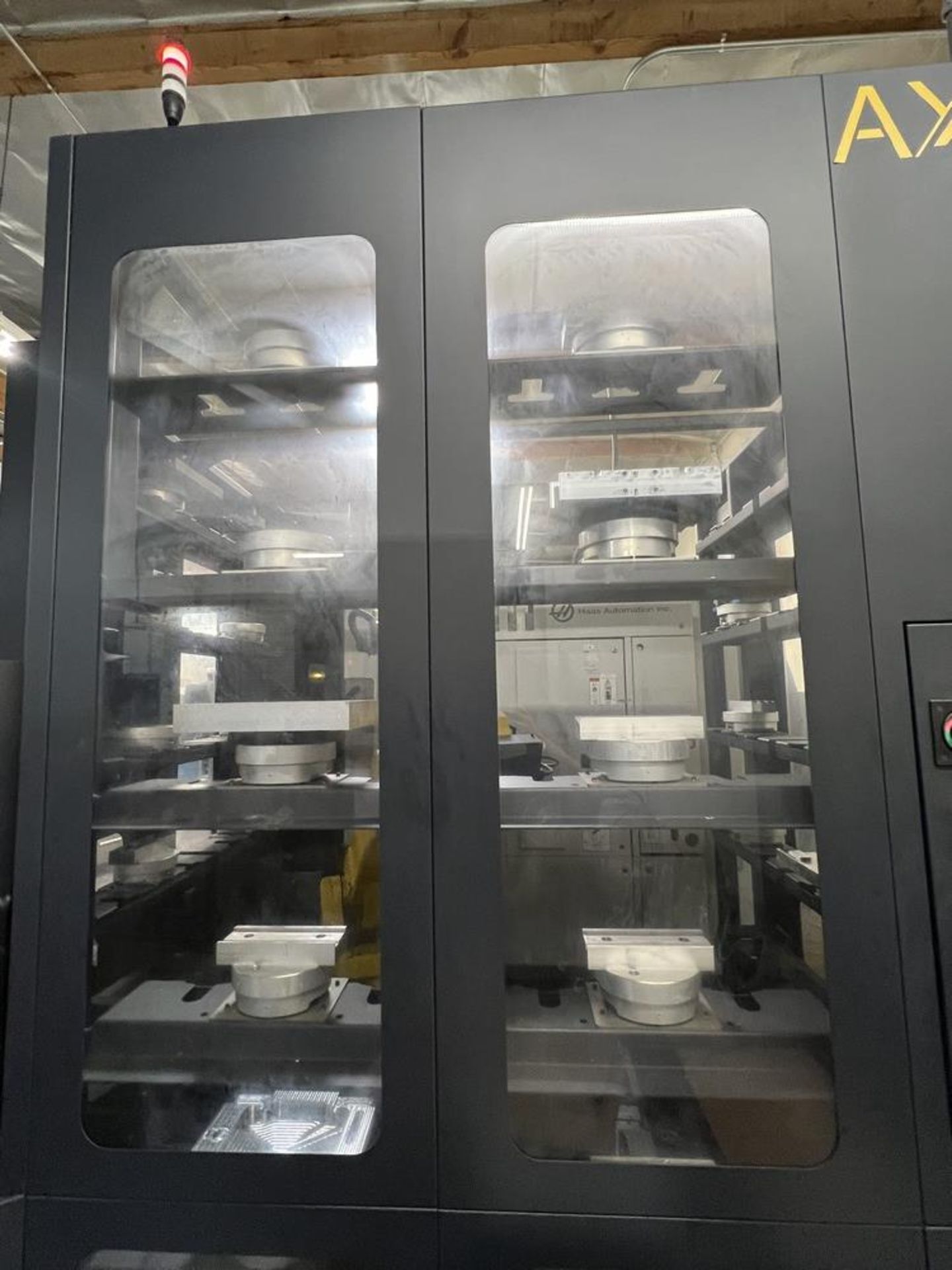 2019 Haas UMC 750 Vertical Machining Center, With Trinity Robot F 242379 AX5 Fanuc Robot Pallet - Image 8 of 34