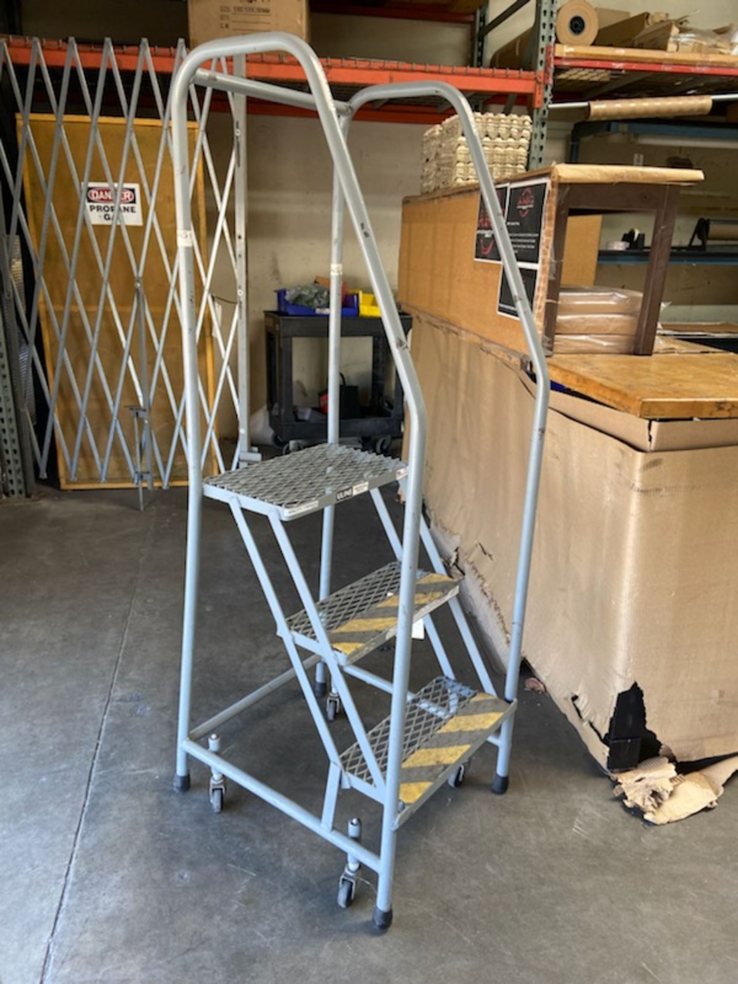 (3) Step and (4) Step Rolling Shop Step Ladders