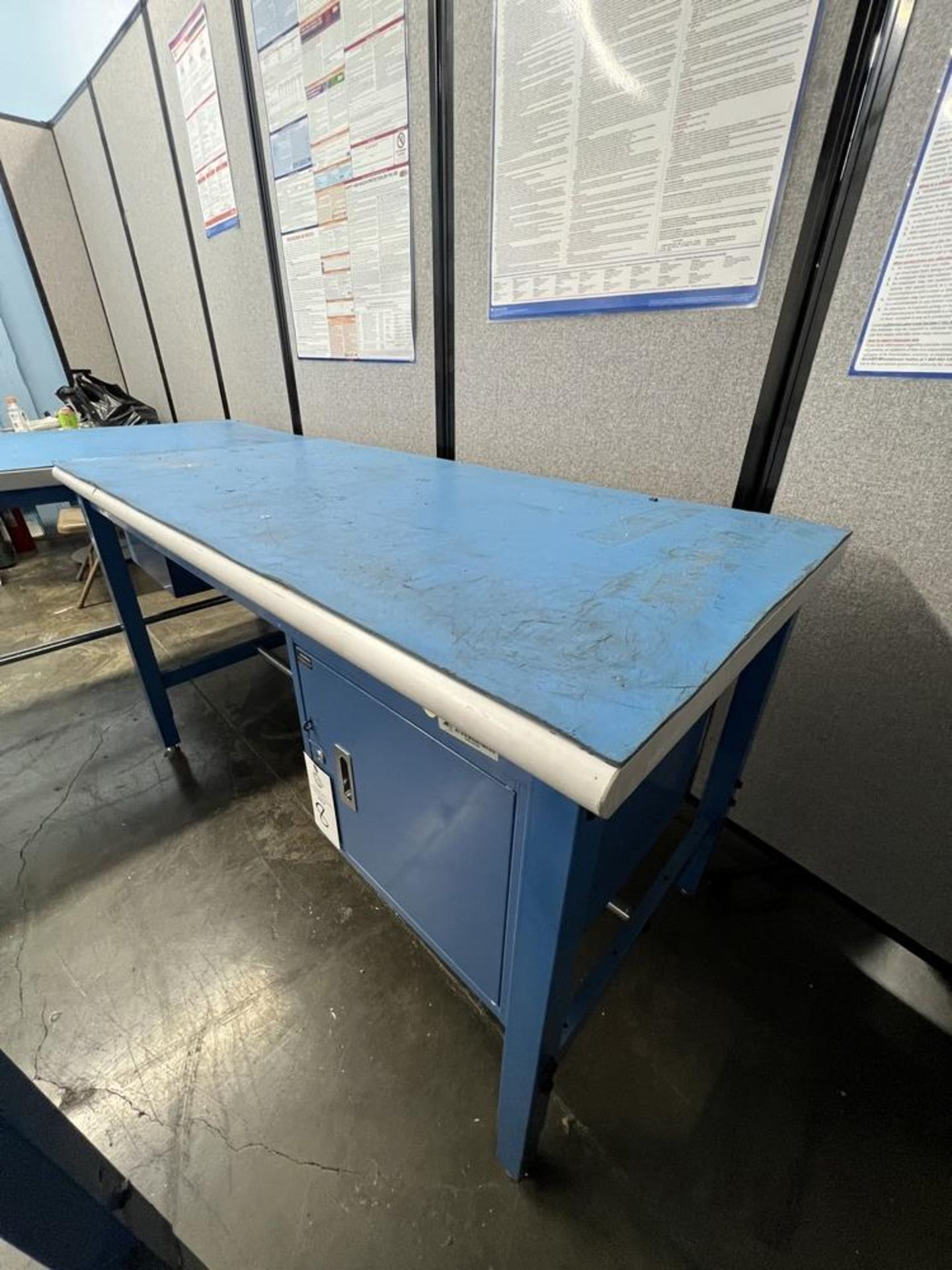 Heavy Duty Global Industrial Work Table With Cabinet and Power Supply 5' x 30" x 36" - Image 3 of 3