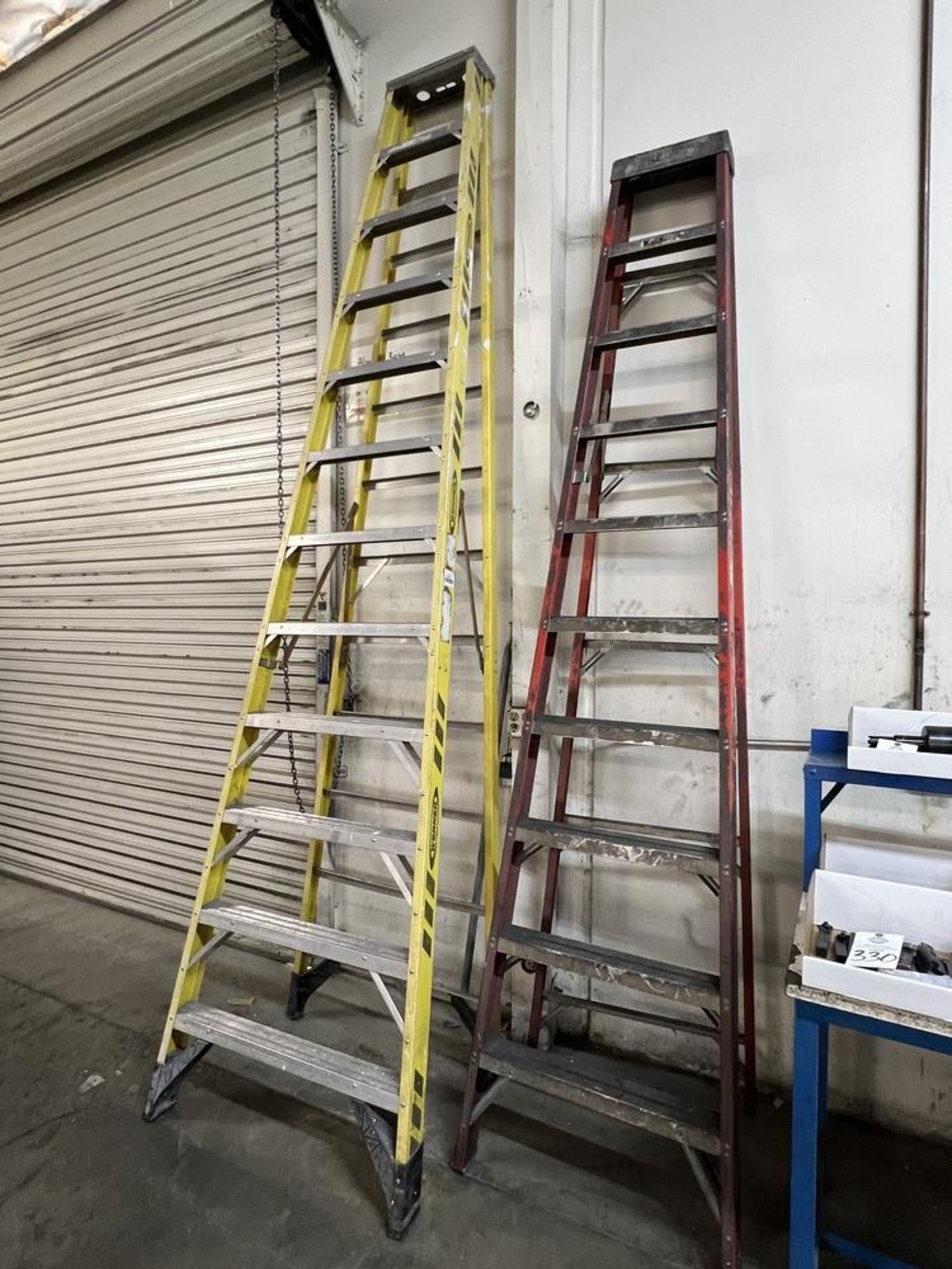 (2) Large Shop Ladders 10' Louisville & 12' Werner - Image 3 of 6