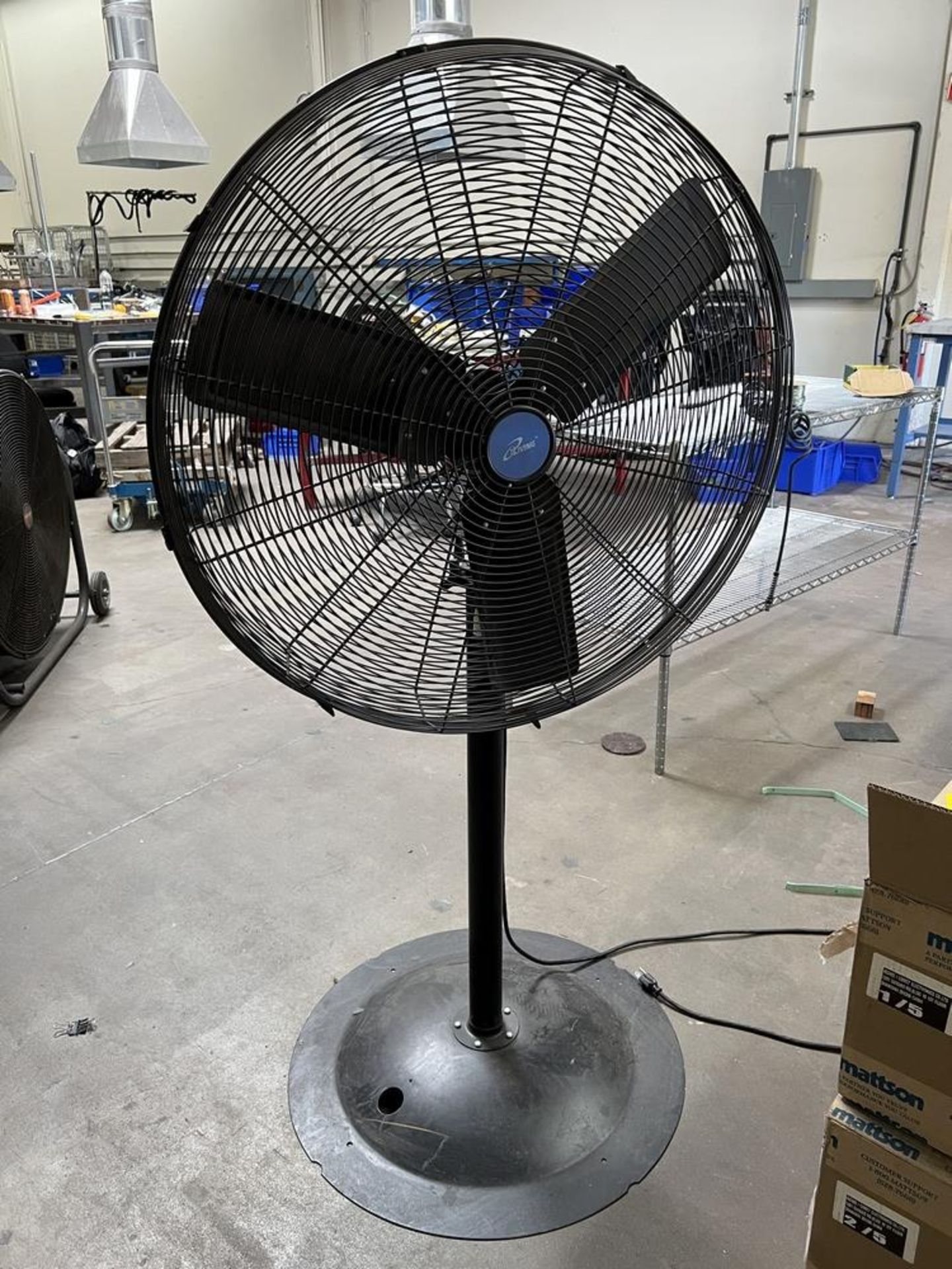 (3) Shop Fans on Stands (1) Maxess 32" (1) Oiliving 32" & (1) Hampton Bay 32"