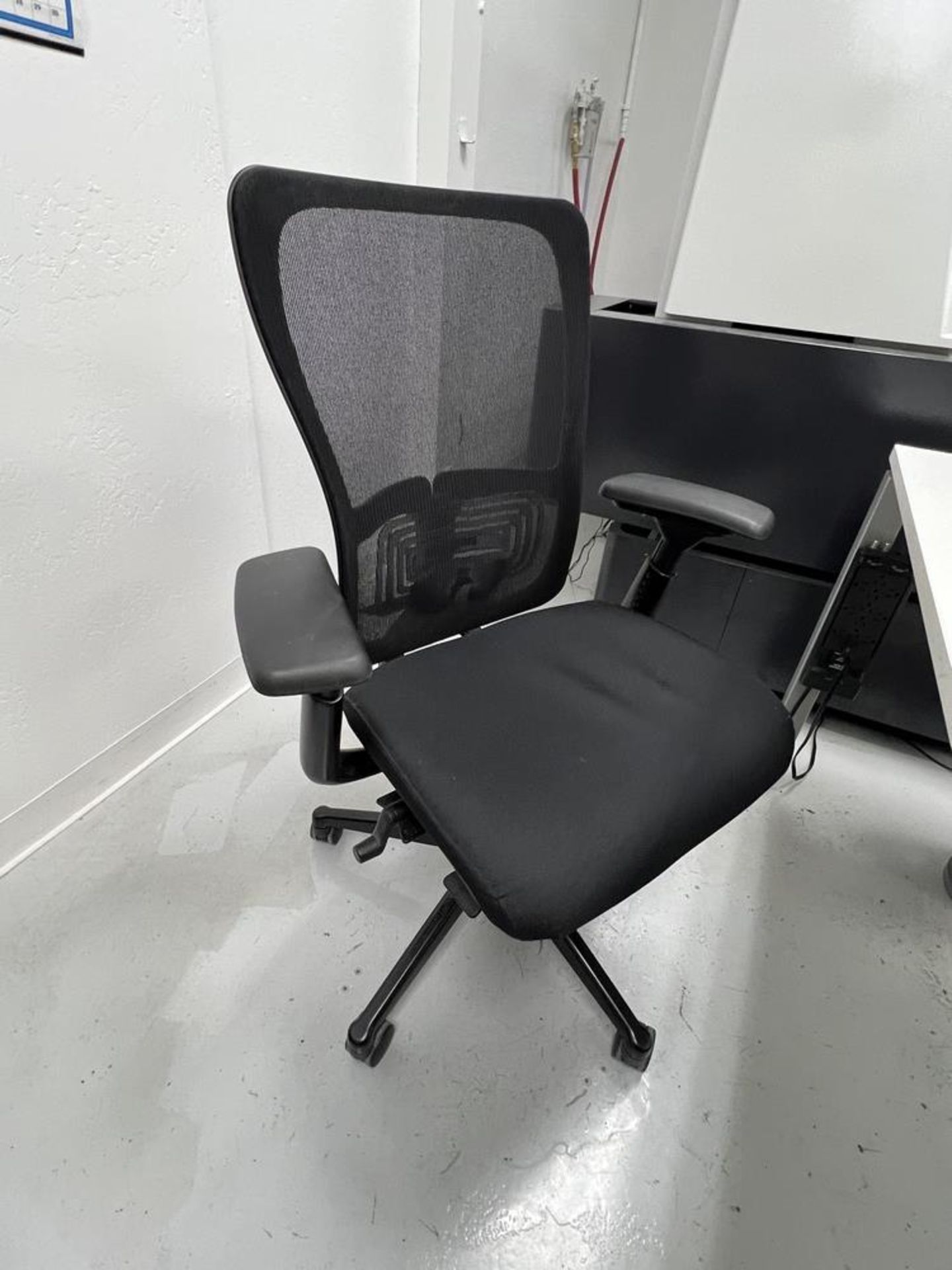 (3) Office Desks & (3) Chairs, Desk Sizes (2) 72" x 30" x 3" (1) 66" x 30" x 30" (No Other - Image 2 of 11