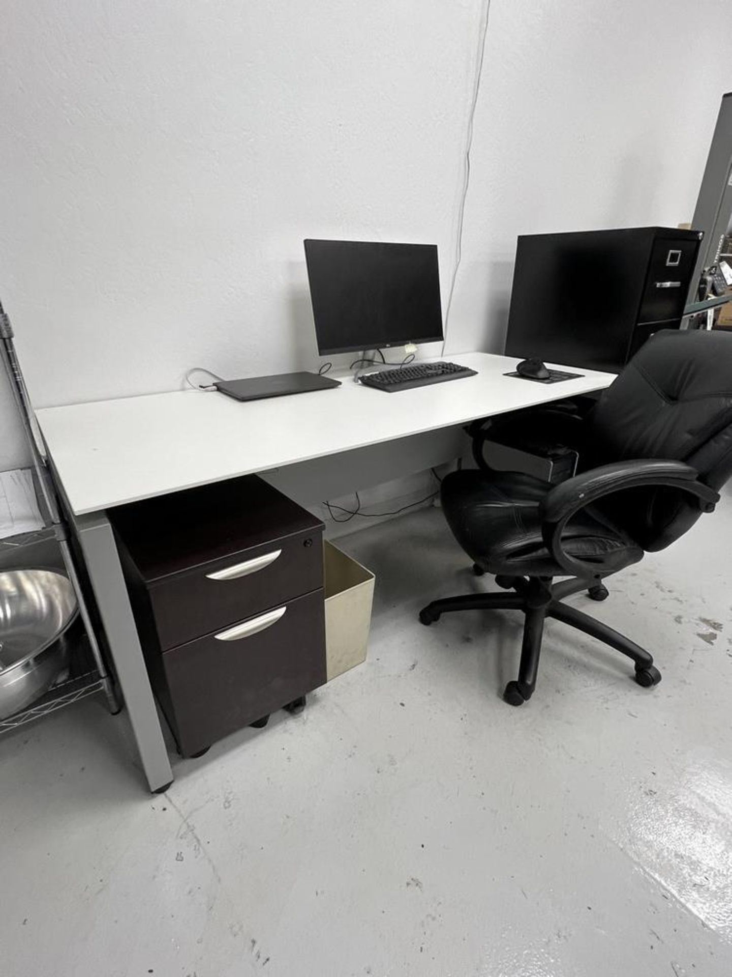 (3) Office Desks & (3) Chairs, Desk Sizes (2) 72" x 30" x 3" (1) 66" x 30" x 30" (No Other - Image 5 of 11