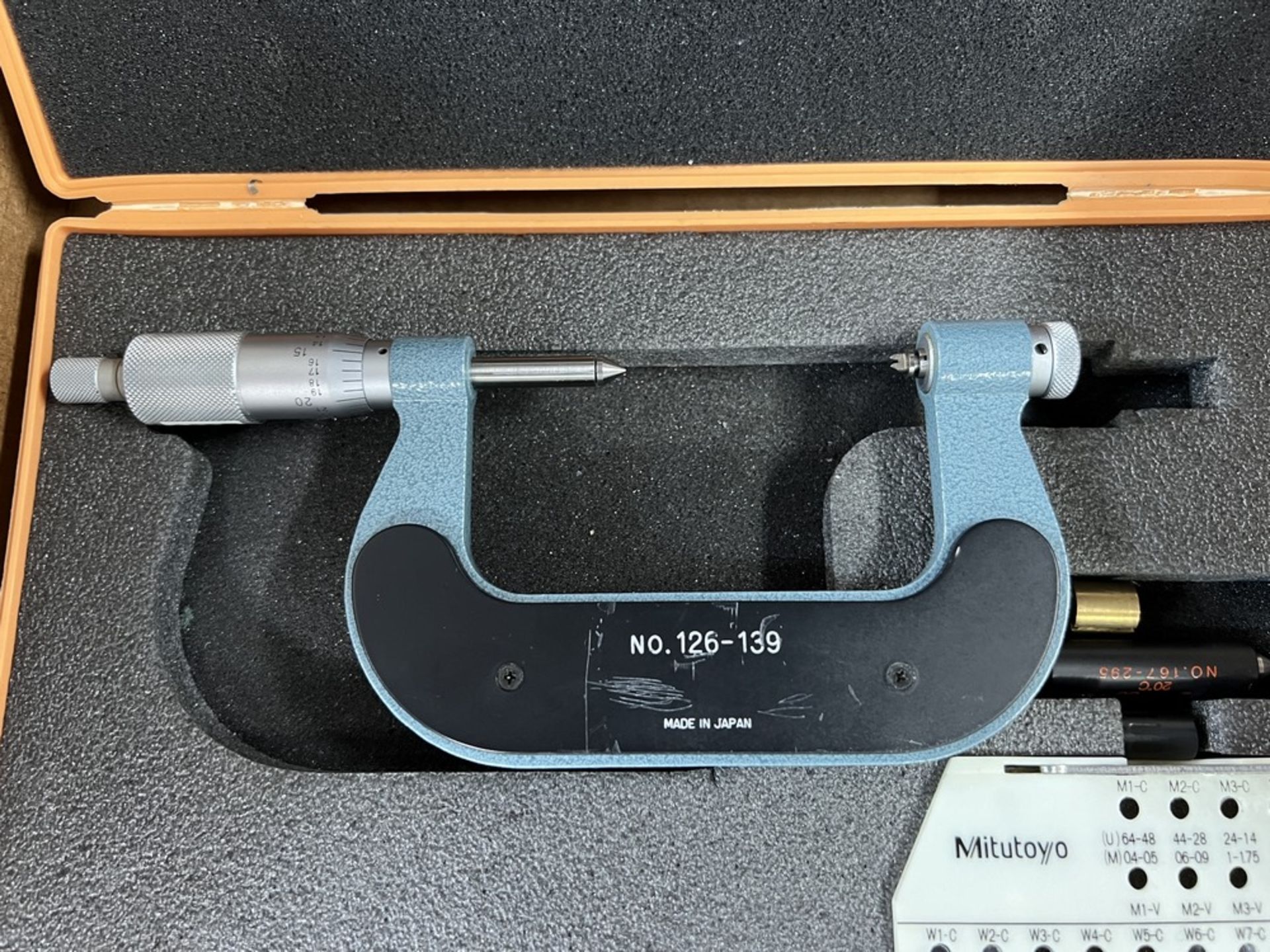 Mituroyo 1-2" Blade Micrometer & Mitutoyo 2-3" Thread Micrometer - Image 7 of 7