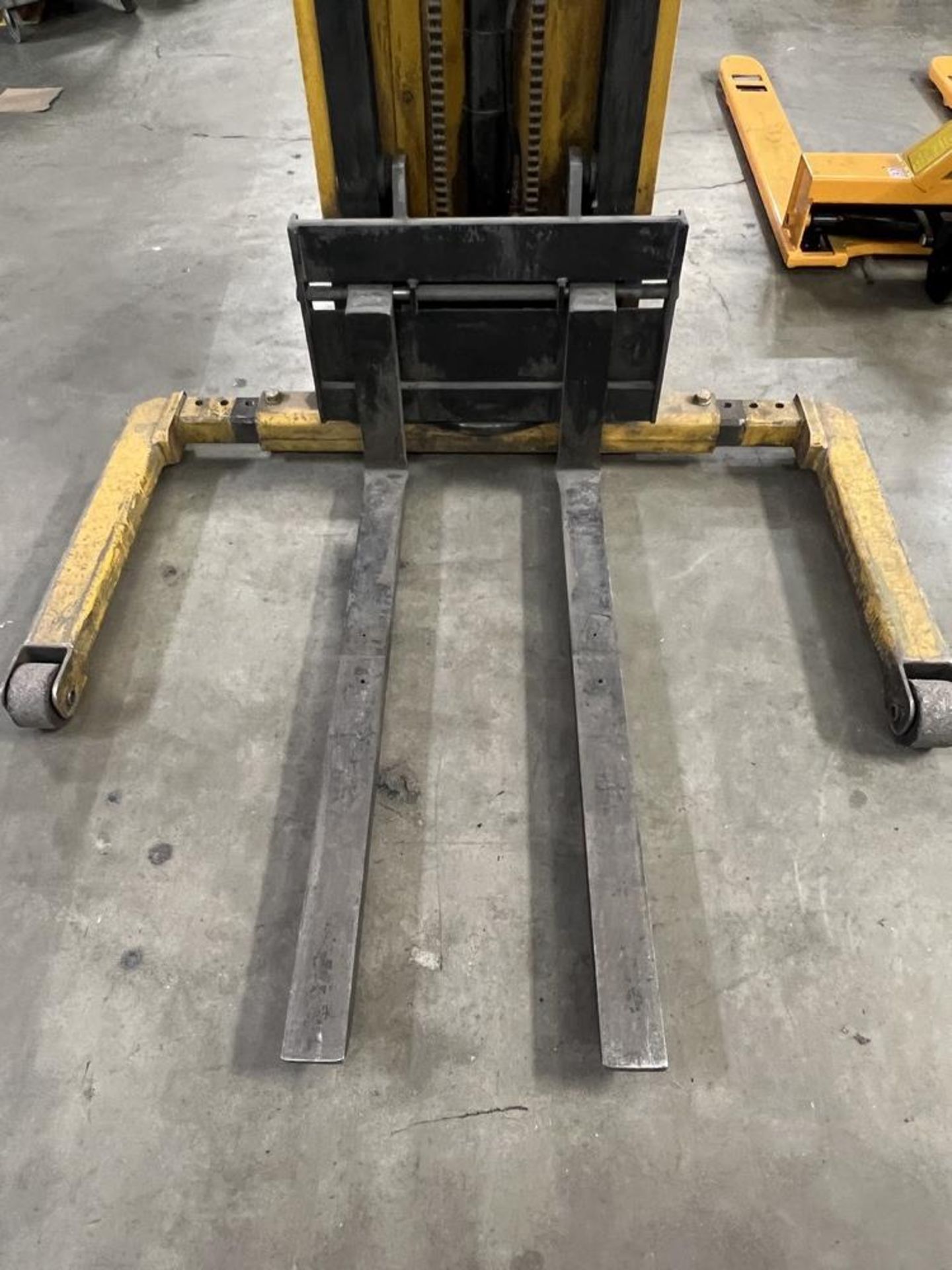 Big Joe PDI 20 Electric Pallet Jack, 2000 lb Capacity - Image 11 of 12