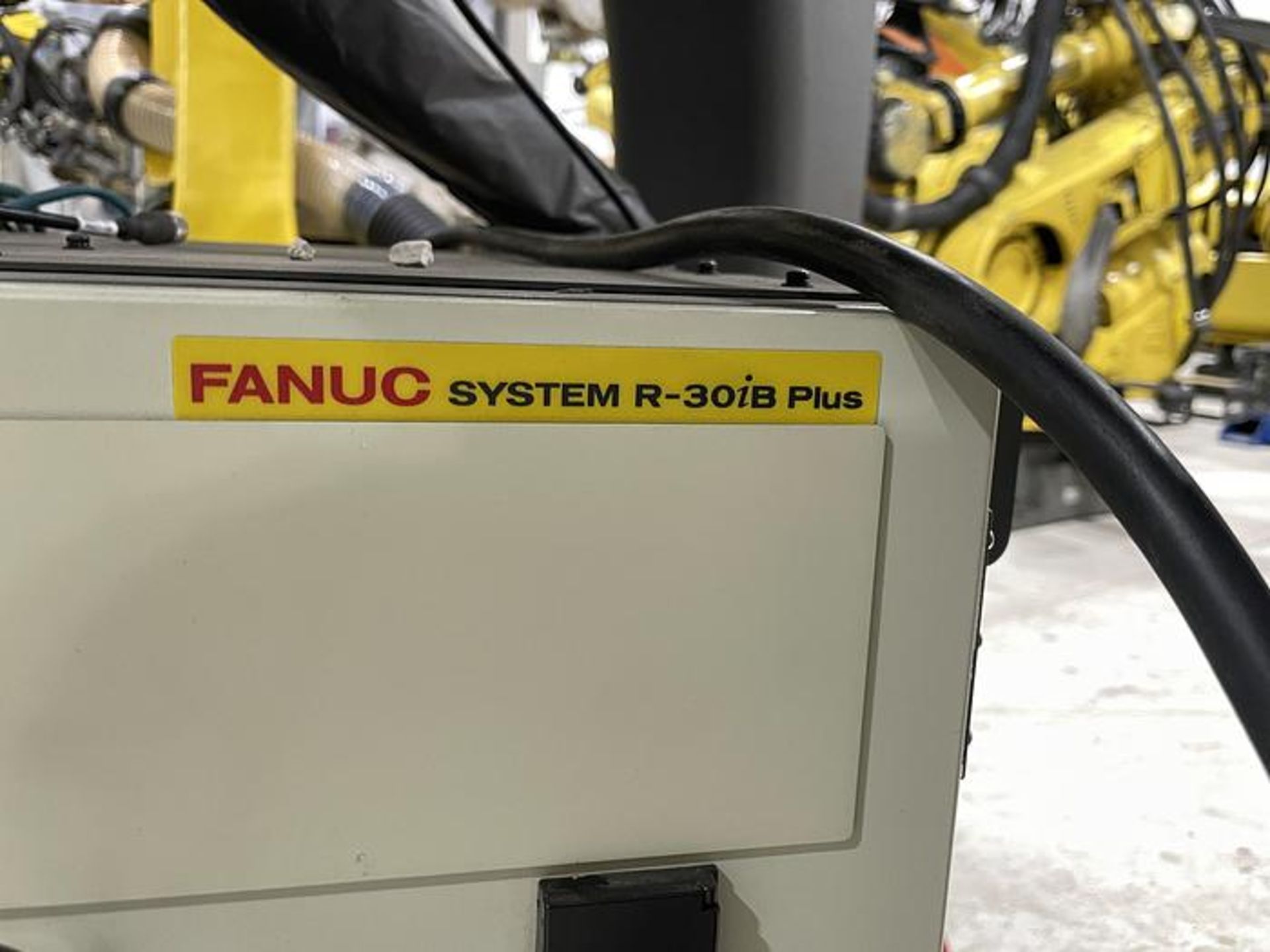 2021 Fanuc M-410iB, Palletizing Robot - Image 4 of 9