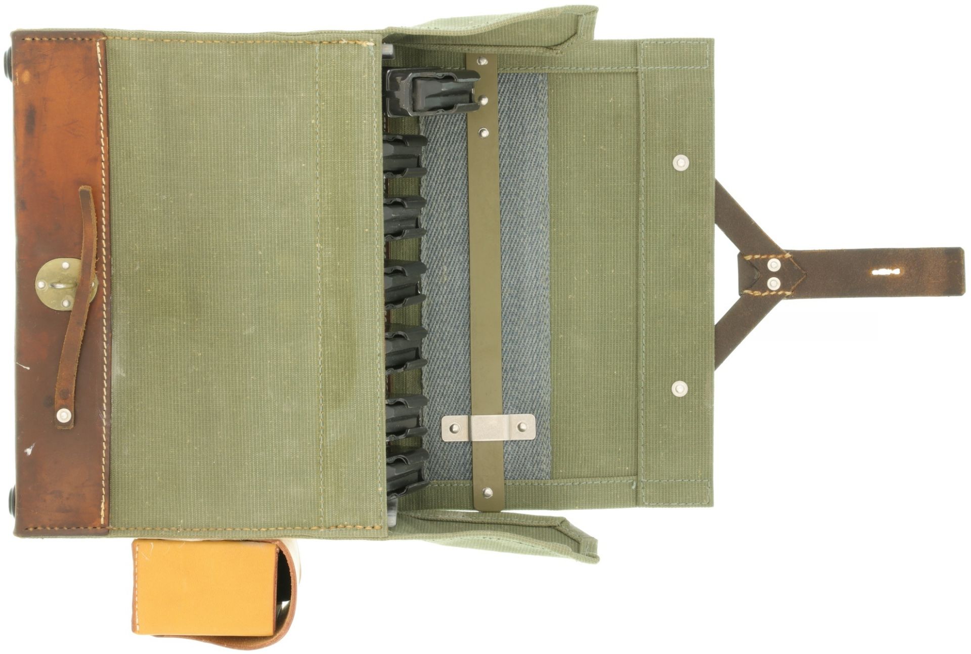 Konvolut von 7 Magazinen zu VZ58, 7.62x39