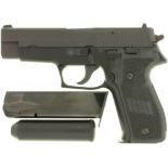 Pistole, SIG-Sauer P226, Stadtpolizei Luzern, Kal. 9mm Para