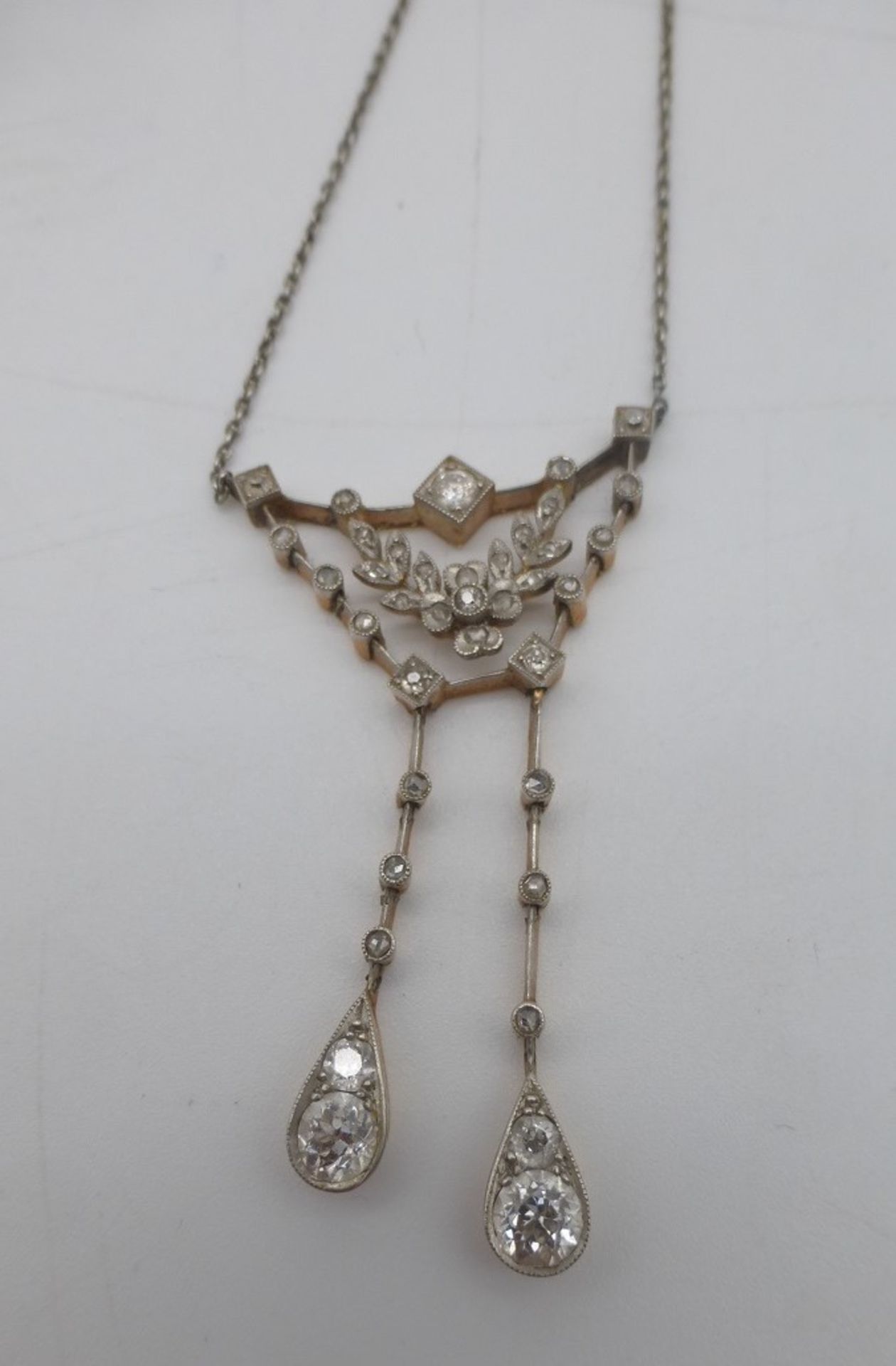 Jugendstil Collier mit Diamanten