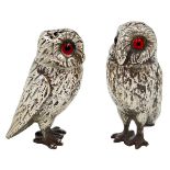 A FINE CASED MATCHED PAIR OF SILVER OWL SALT AND PEPPER POTS, LONDON, 1865/68