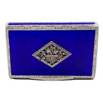 A SILVER AND BLUE ENAMEL CONTINENTAL SNUFFBOX WITH LONDON IMPORT MARKS, STOCKWELL & CO,1928
