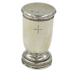 A SMALL SILVER ECCLESIASTICAL LIDDED CONTAINER PROBABLY FOR WAFERS, LONDON, F OSBORNE & CO LTD, 1940