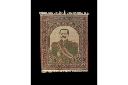 A WOOL KASHAN MOHTASHAM PICTORIAL RUG - Image 2 of 2