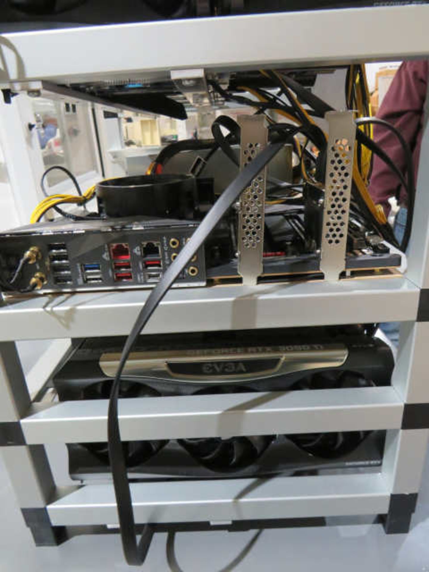 crypto mining rig with 6 Geeforce rtx 3090 graphics cards comes - Image 2 of 10