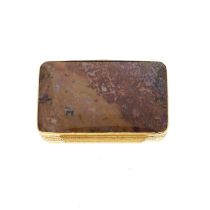 A Georgian 18ct gold mounted agate snuff box