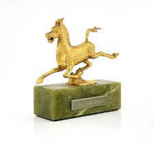 An Elizabeth II 9ct gold model of The Flying Horse of Kansu, limited edition No.8/100, London