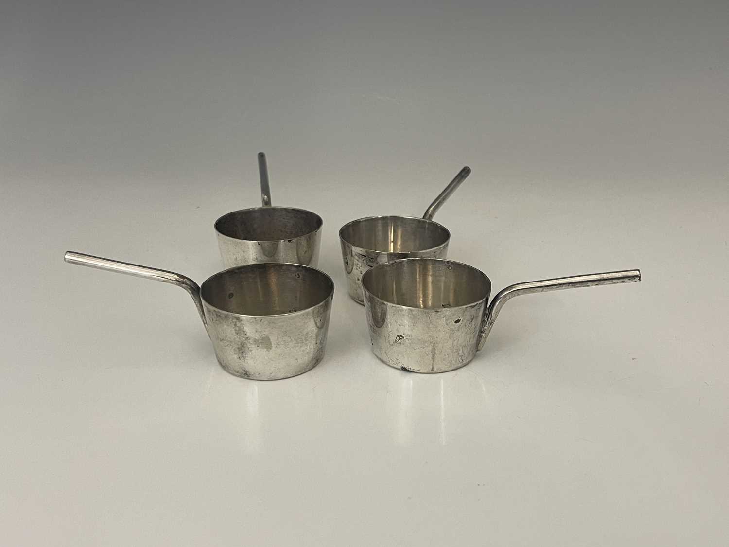 A set of four twentieth-century silver plated novelty miniature saucepans, apparently unmarked, - Image 2 of 4