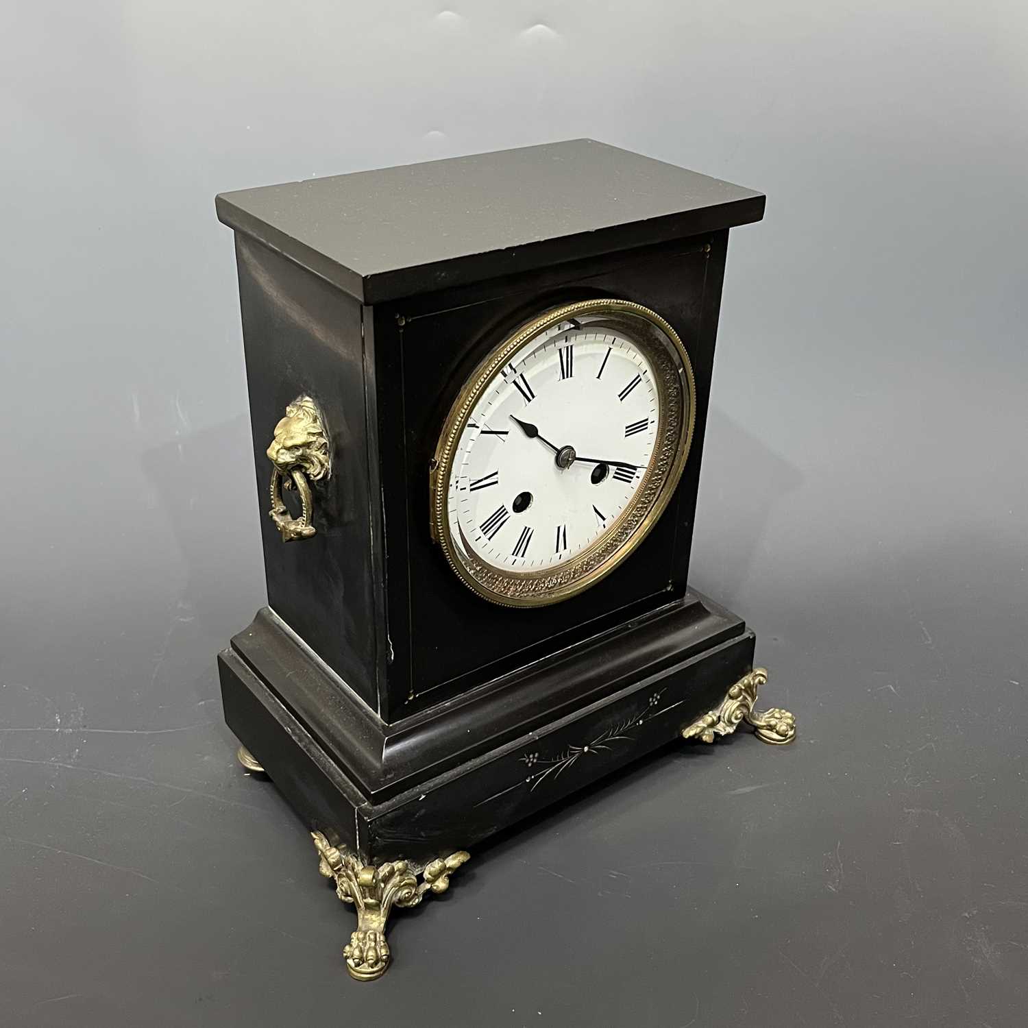 A 19th century black slate mantle clock. - Image 2 of 3