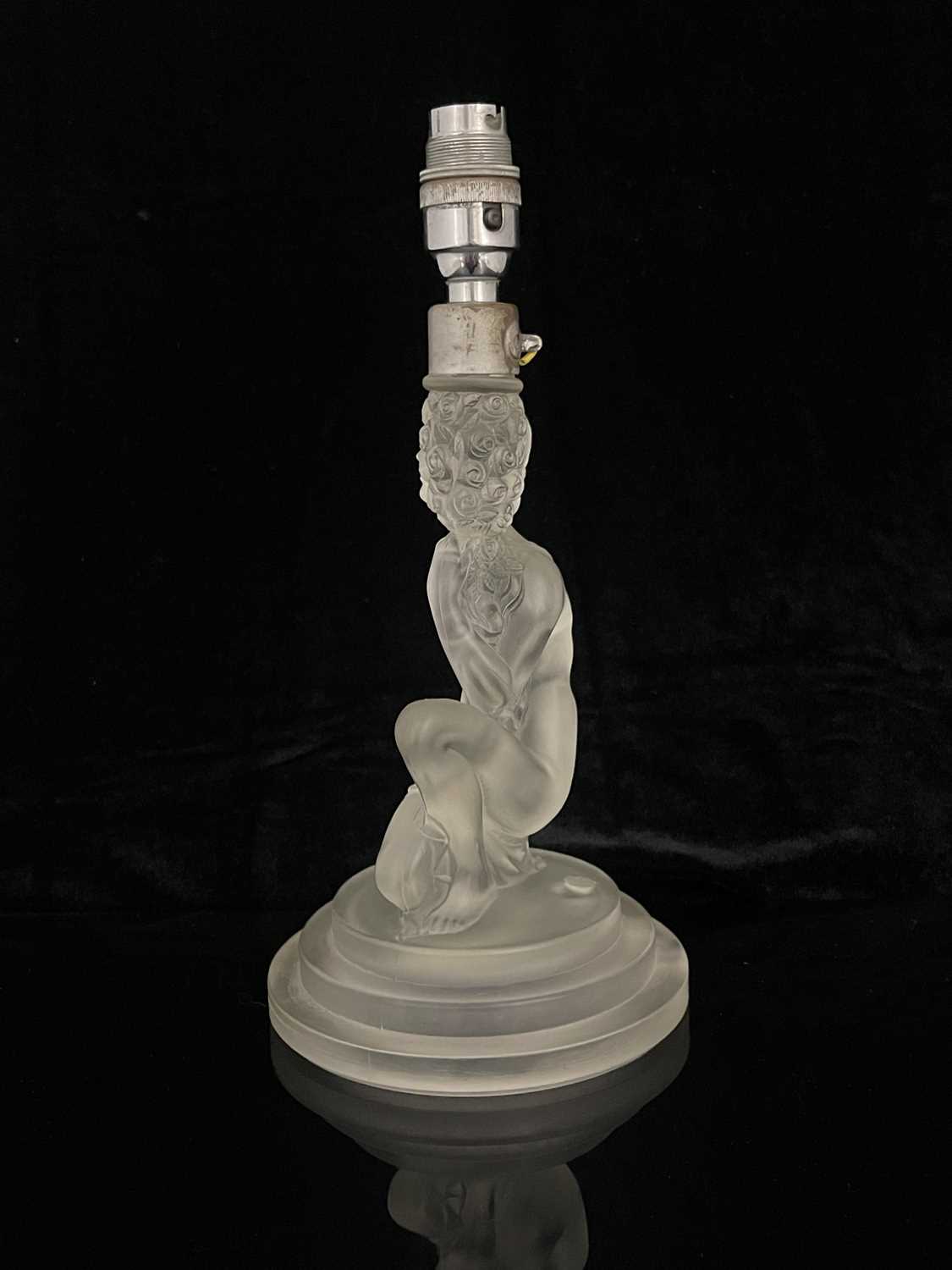 Walther and Sohne, an Art Deco glass figural lamp base, modelled as a nude woman holding a bouquet - Image 4 of 7