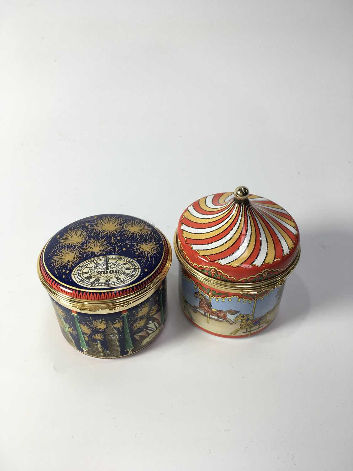 Two Halcyon Days enamelled musical boxes cylindrical form, including a Limited Edition box decorated - Image 2 of 2