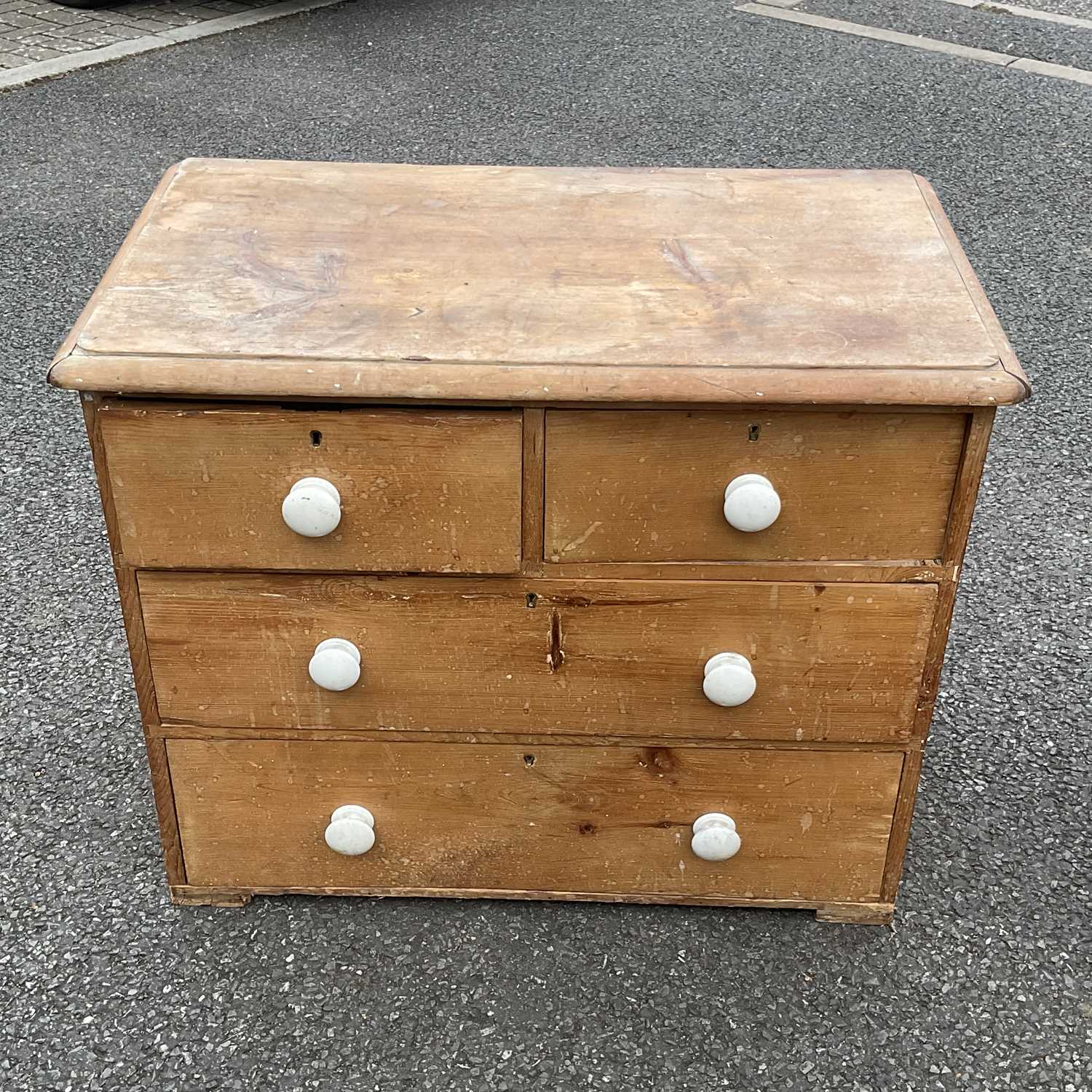 A chest of drawers, fitted two short drawers above three long W: 106 cm D: 49 cm H: 103 cm, together - Image 3 of 3