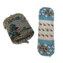 A beadwork purse and spectacle case (2)