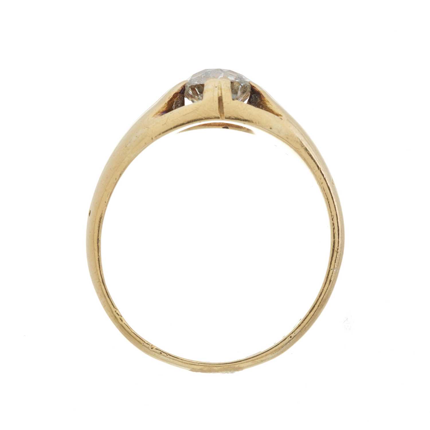 A late Victorian 18ct gold diamond single-stone band ring - Bild 2 aus 3