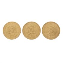 Three Mexican gold two Pesos coins, dated 1945