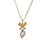 An 18ct gold pearl pendant, with chain