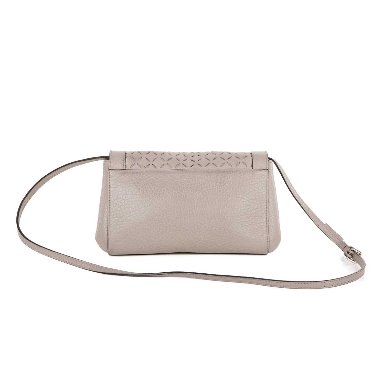 Kate Spade, a Perri Lane Greer flap handbag, crafted from grey leather, featuring laser cut - Image 2 of 4