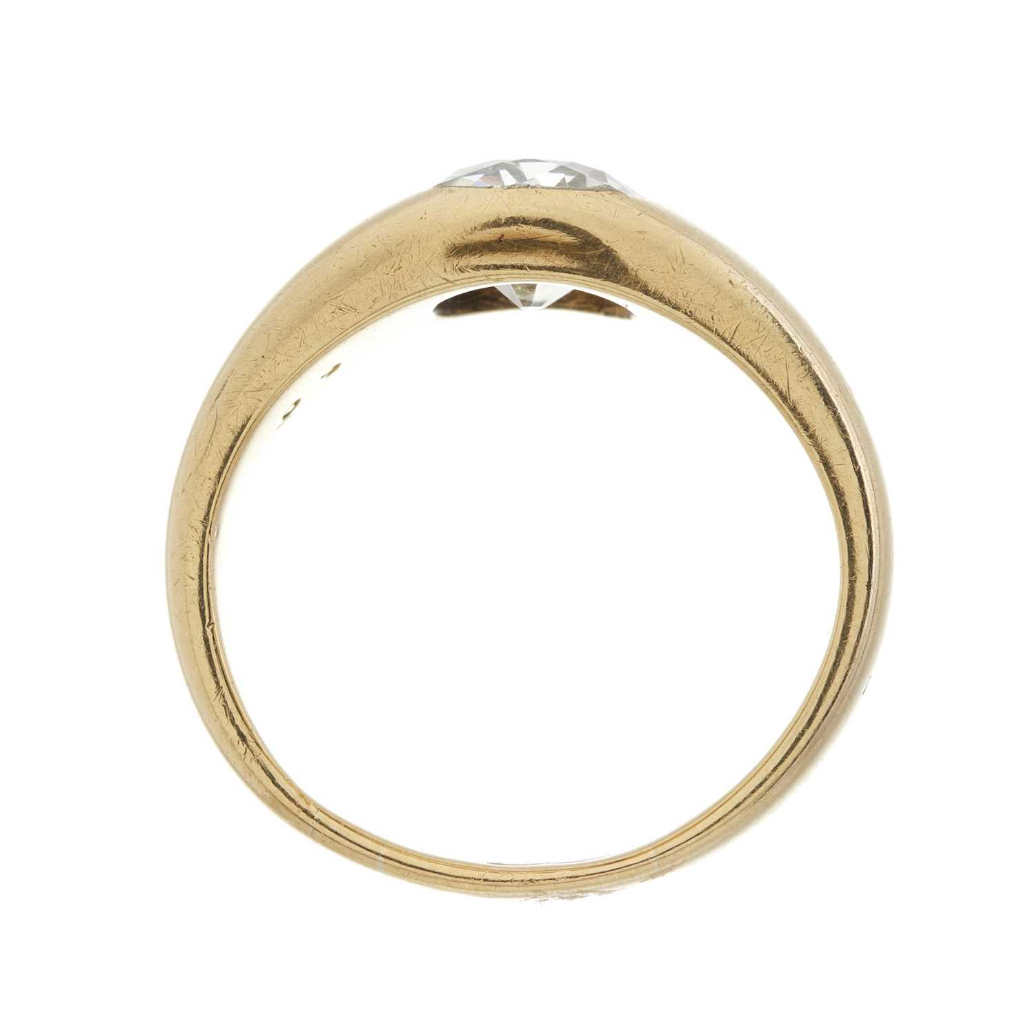 A late Victorian 18ct gold diamond single-stone band ring - Image 2 of 3