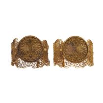 A pair of very fine high carat gold Chinese export cannetille bracelets, circa 1850