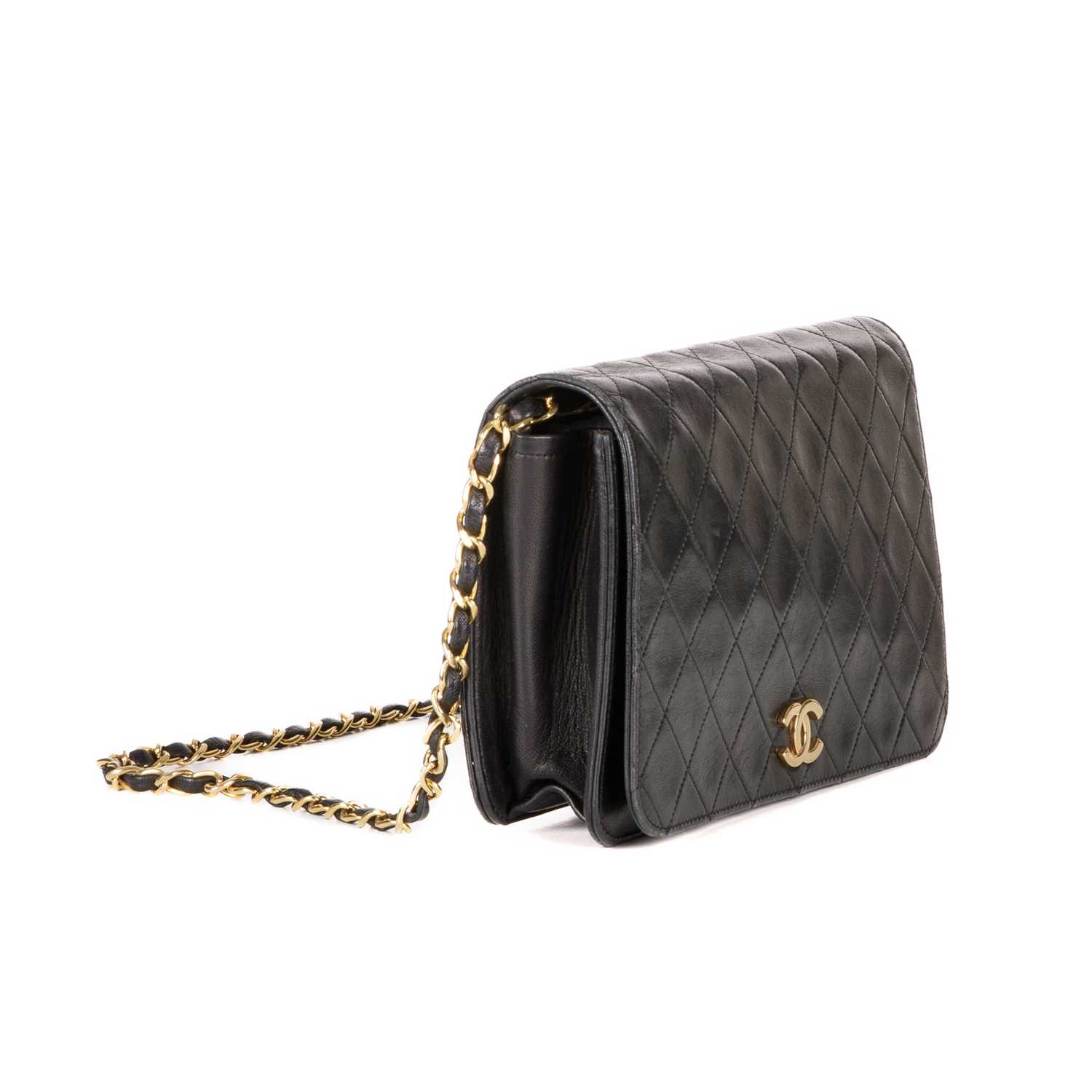 Chanel, a vintage CC Push Lock Full Flap handbag, designed with a diamond quilted black leather - Image 3 of 4