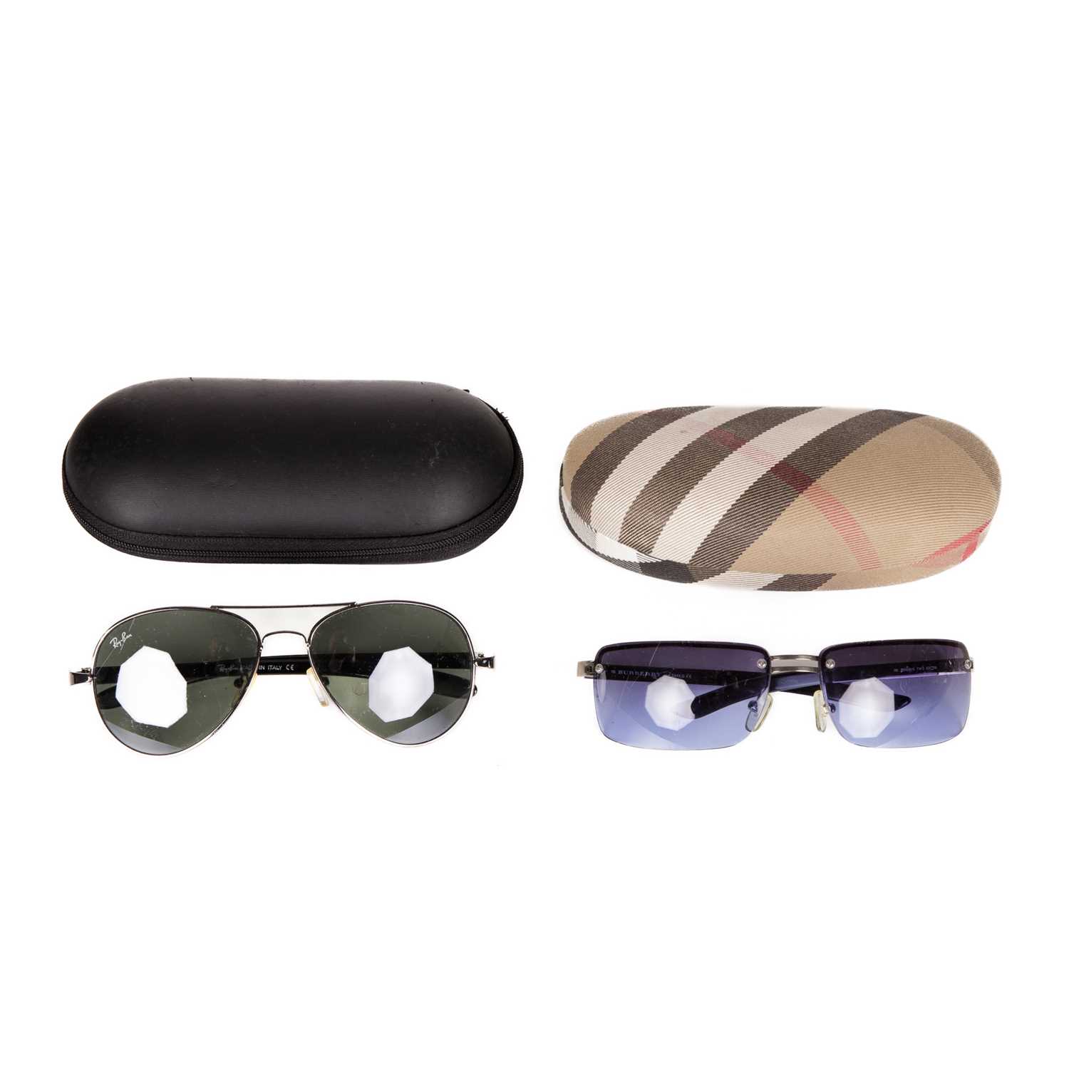 Two pairs of sunglasses, to include a pair of Burberry by Safilo rimless sunglasses, featuring - Bild 3 aus 3