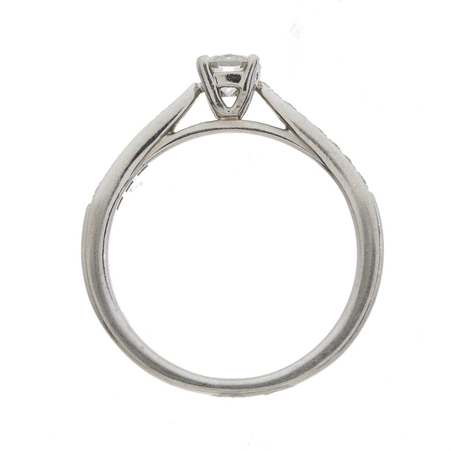 A platinum diamond single-stone ring - Image 2 of 3