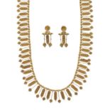 Castellani (attrib.), a very fine late 19th century gold Etruscan Revival fringe necklace