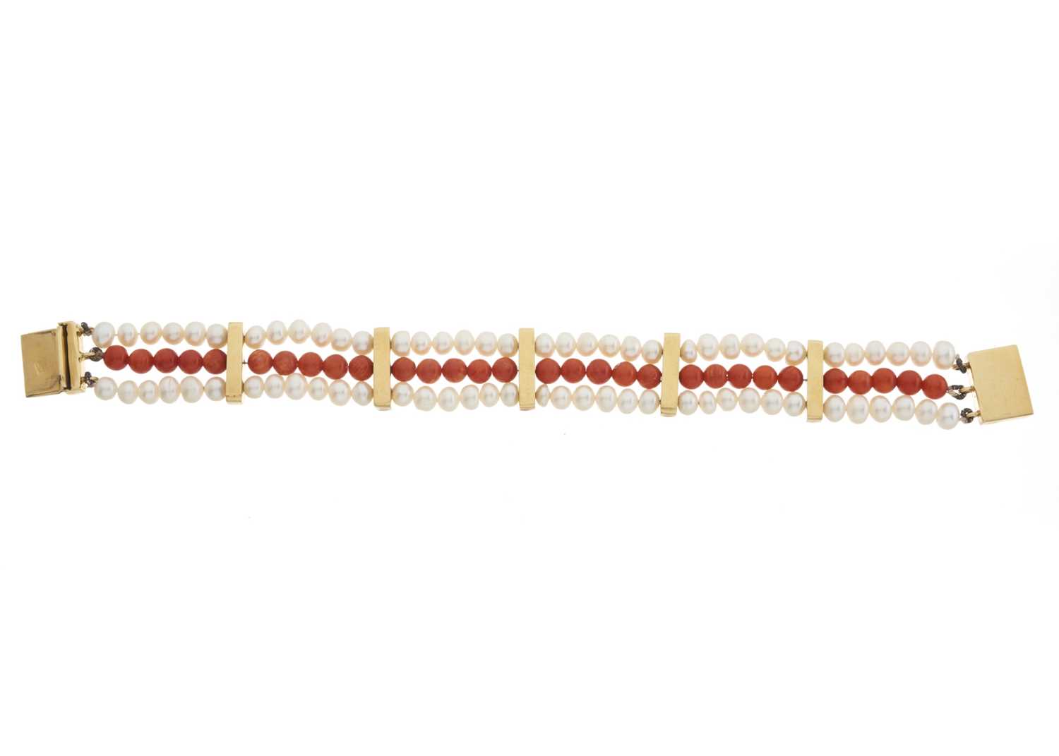 A set of 18ct gold coral and pearl jewellery - Image 2 of 5