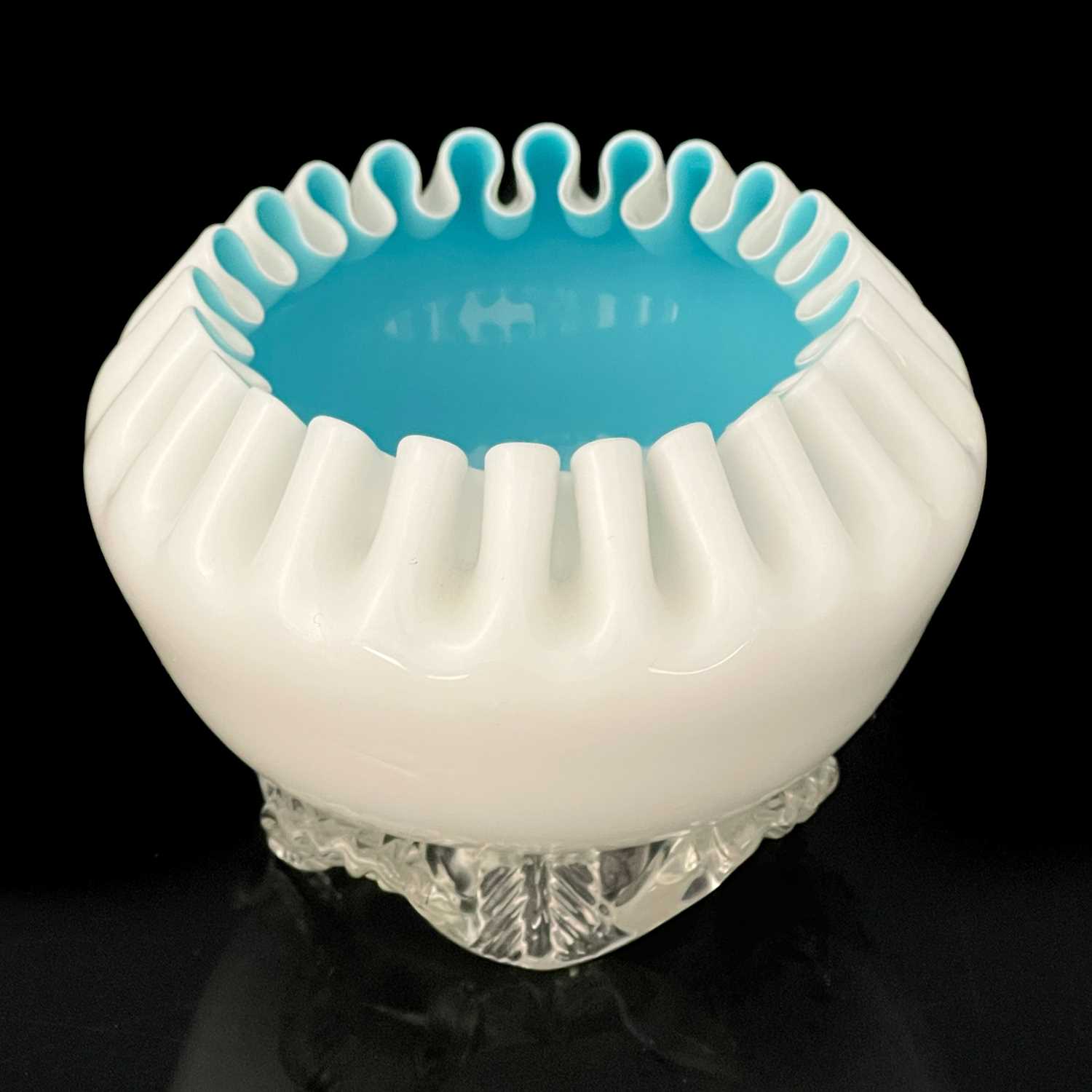 A Stourbridge cased glass bowl, possibly Stuart, circa 1870, inverted ruffled rim, white opaque over - Image 2 of 5
