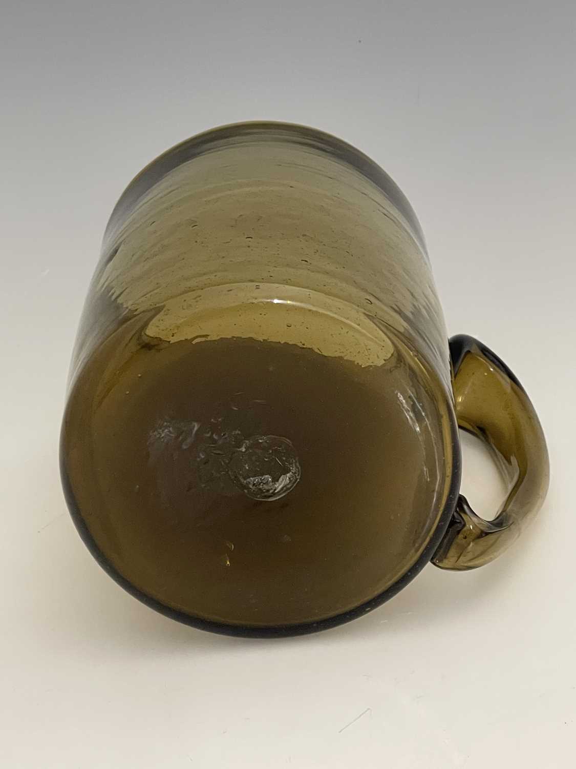 A large novelty glass tankard, 19th century, possibly Scottish, cylindrical form bubbled glass - Image 3 of 3