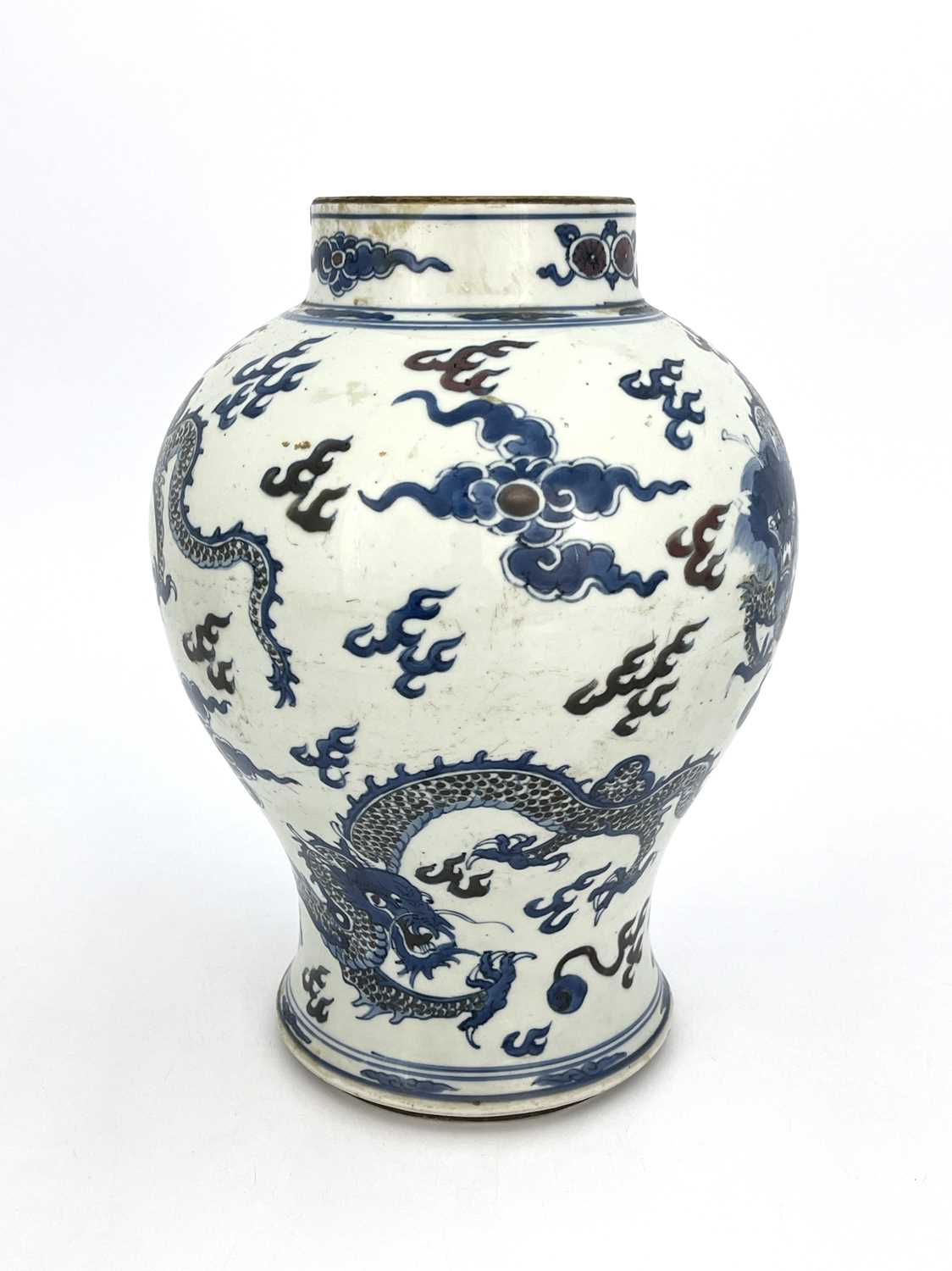 A Chinese vase, Kangxi period, 1662-1722, of baluster form, boldly decorated in underglaze blue - Image 3 of 5